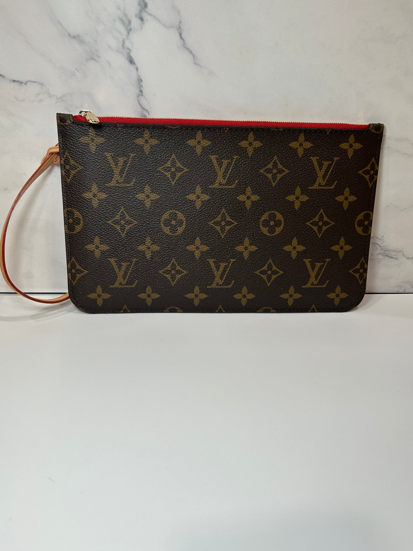 Louis Vuitton Monogram Neverfull Pouch
