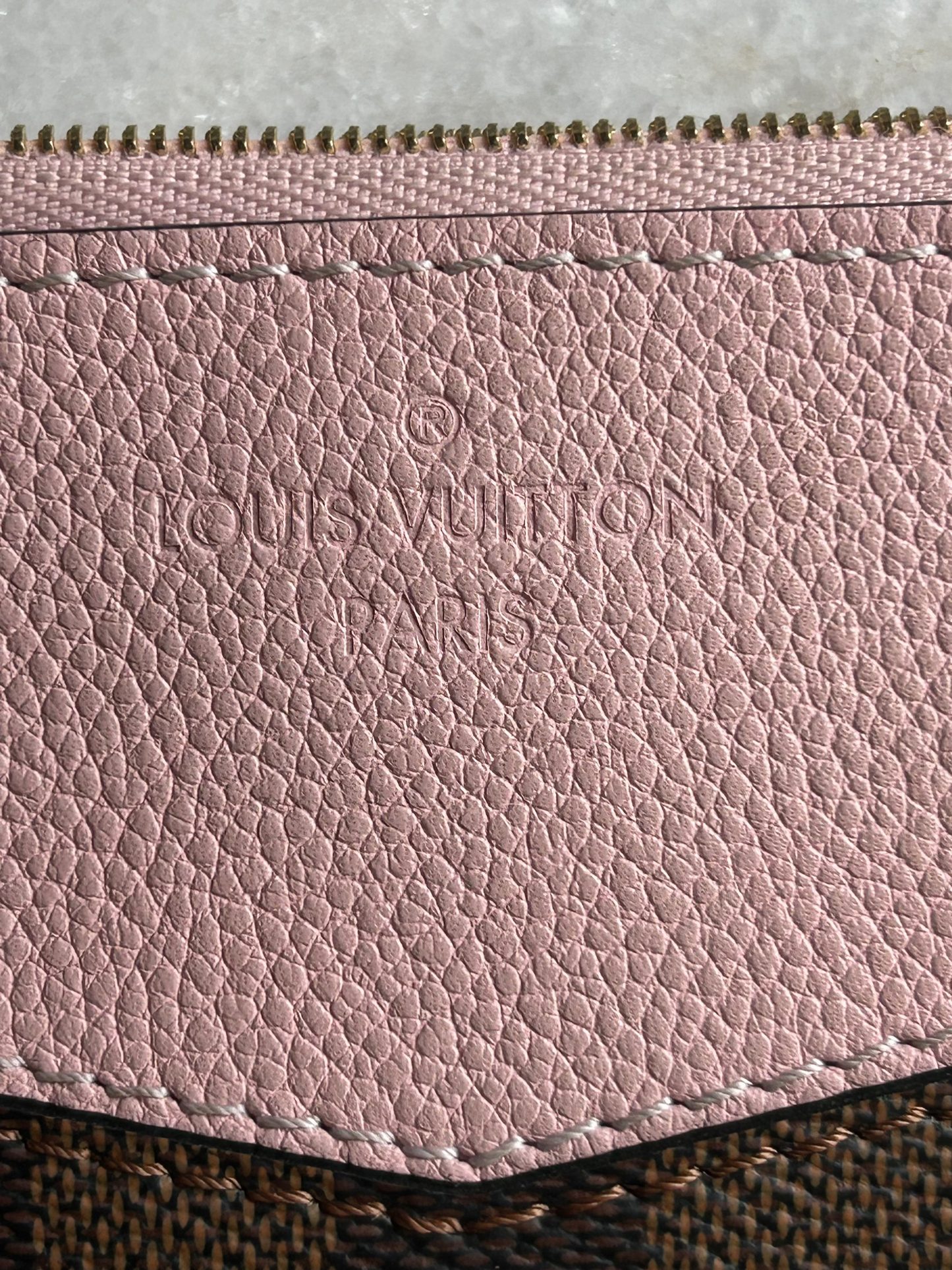 Louis Vuitton Daily Pouch Damier Ebene Rose Pink