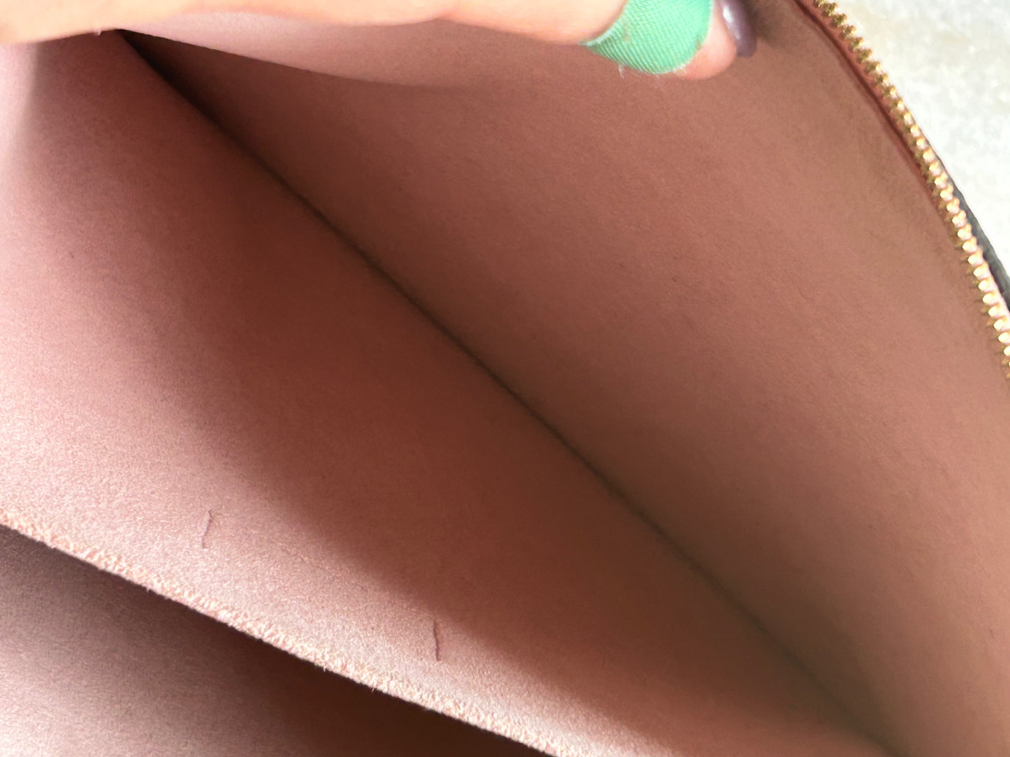 Louis Vuitton Daily Pouch Damier Ebene Rose Pink