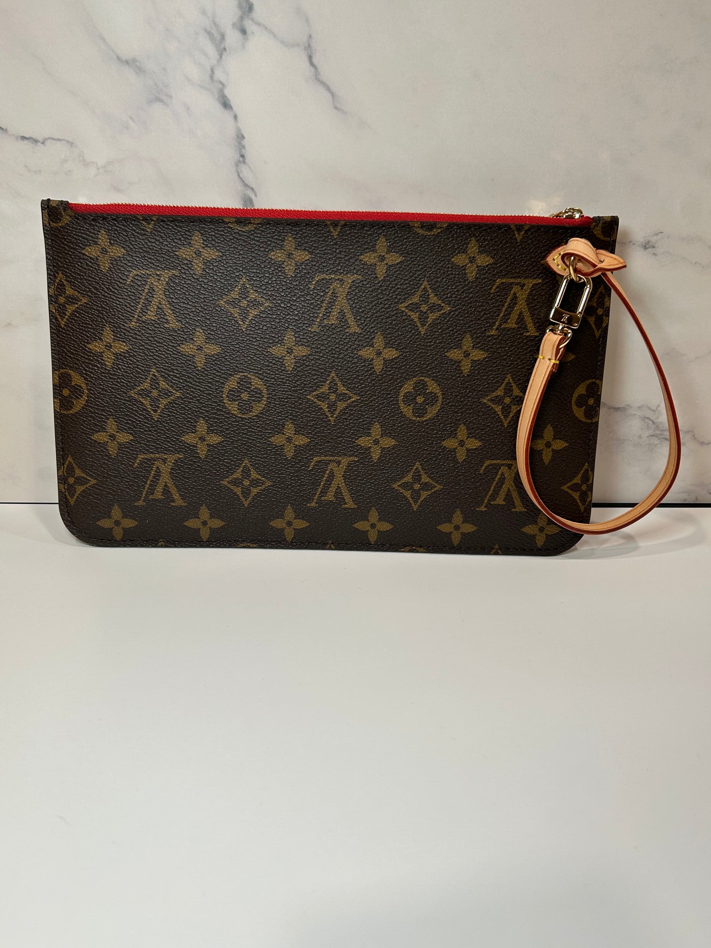 Louis Vuitton Monogram Neverfull Pouch