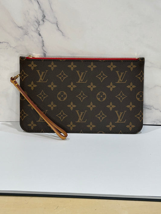 Louis Vuitton Monogram Neverfull Pouch