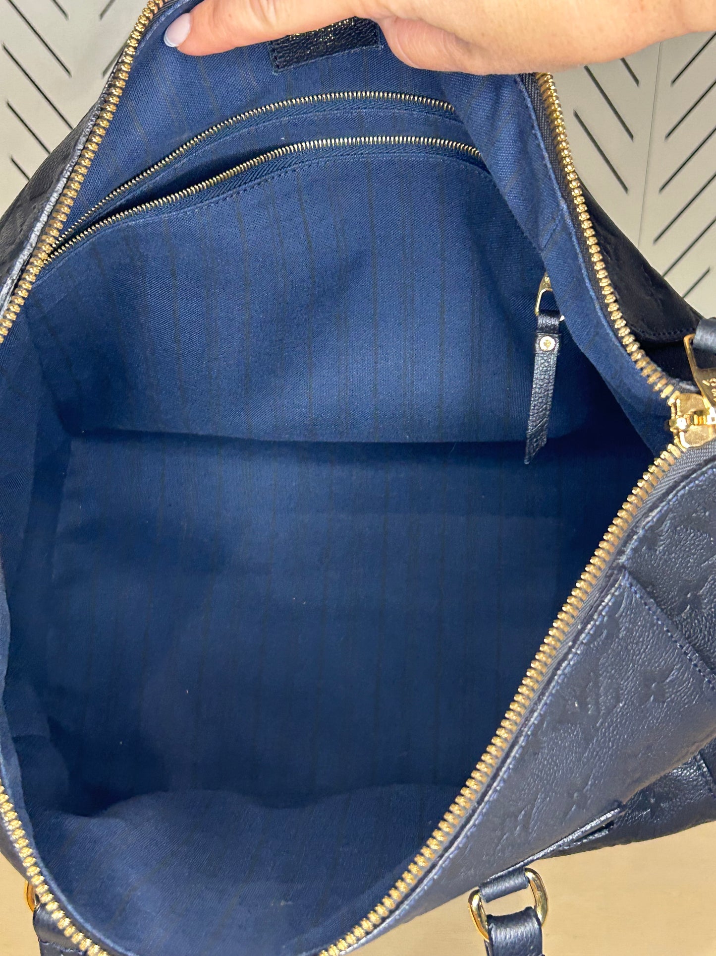 Louis Vuitton Lumineuse Empreinte