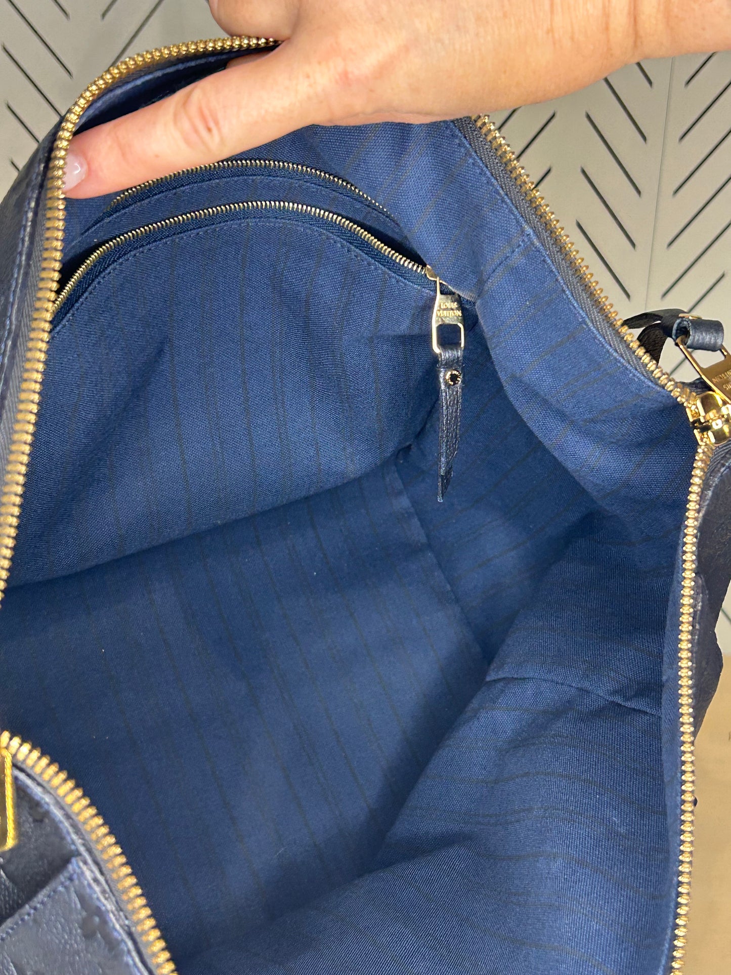 Louis Vuitton Lumineuse Empreinte